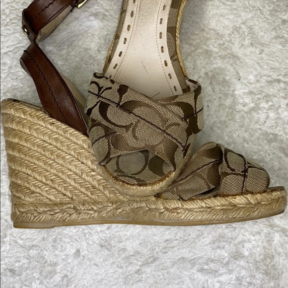 Authentic! Signature Coach wedge heels 👡​ - Picture 6 of 16